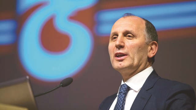 Trabzonspor Başkanı, puan kayıplarını konuşmak için teknik heyetle bir araya geldi