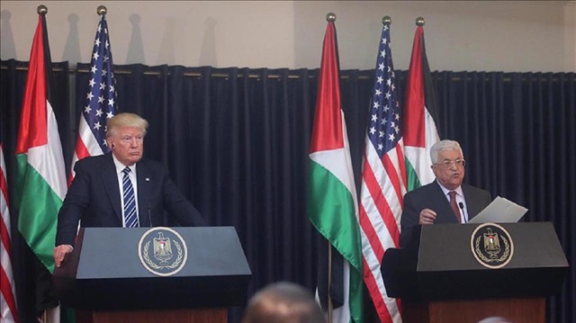 Palestinian president Mahmoud Abbas (R) and US President Donald Trump (L) hold a joint press conference following their meeting on May 23, 2017 in Bethlehem, West Bank.