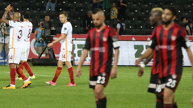 Gaziantepspor'da 7 futbolcunun takımdan ayrıldığı belirtildi.