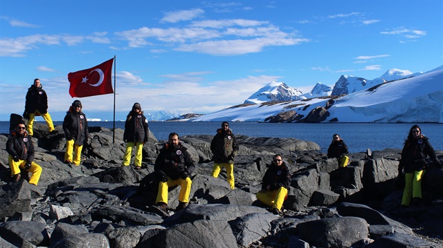Antarktika'ya yolculuk yapan ekip ikinci sefer için sabırsızlandıklarını dile getirdi.