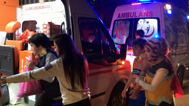 ​Sakarya'da antrenman dönüşü kaza haberi: 5'i çocuk 6 yaralı