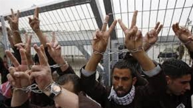 لجنة فصائلية بغزة: اتفاق تعليق الإضراب عن الطعام انتصار للمعتقلين