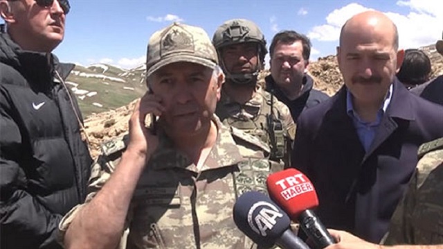 Kato Dağı'nda terör örgütü PKK'ya yürütülen operasyonun komutanı Tümgeneral Aydın'da bulunuyordu.