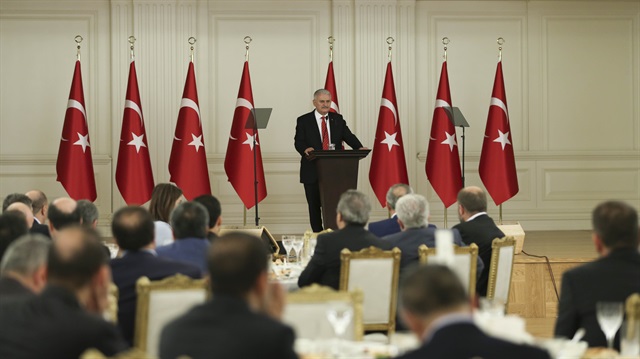 Başbakan Binali Yıldırım, sendika temsilcileriyle iftarda bir araya geldi