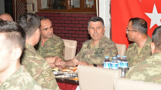 Şehit Tümgeneral Aydoğan Aydın ve arkadaşları son iftarını Şenoba'da yaptı. 