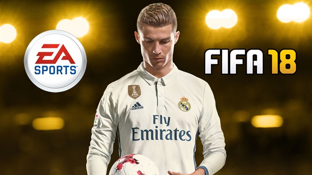 FIFA 13, 14, 15 ve 16 oyun serilerinin kapağında Barselonalı yıldız futbolcu Lionel Messi'ye yer veren EA Sports, oyunun 18 serisinde yıldız futbolcu Cristiano Ronaldo’ya yer verme kararı aldı.