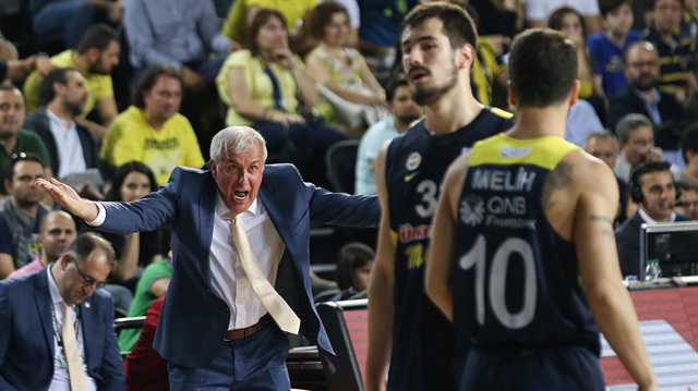 Fenerbahçe, Basketbol Süper Ligi Final serisinde Beşiktaş'la karşılaşacak.