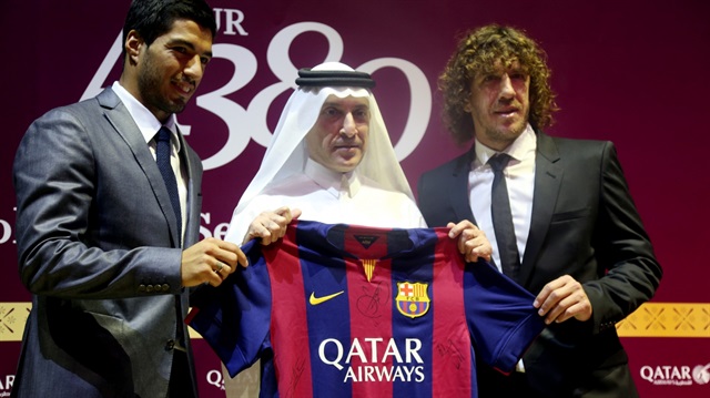 Barcelona Kulübü 2013 yılında Katar Hava Yolları'yla dev bir sponsorluk anlaşması imzalamıştı. 