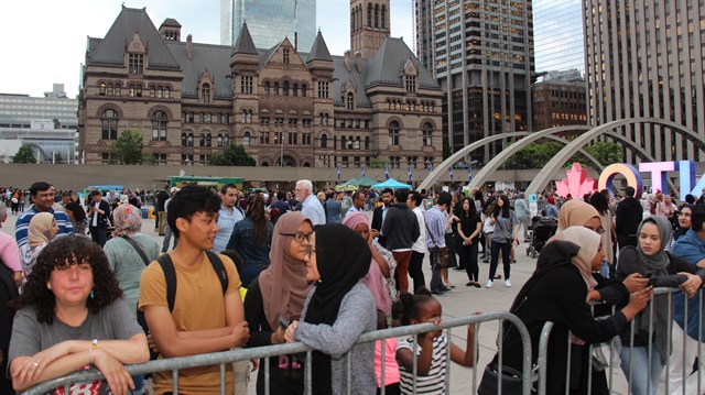 Ramazanın paylaşma, fedakarlık ve manevi havasını Toronta'da yaşadılar. 