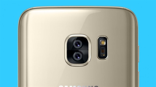 Samsung'un çift kameralı ilk telefonunun fiyatı belli oldu