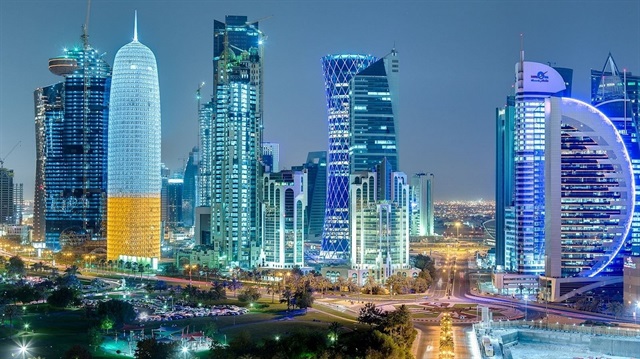 Katar, Suudi Arabistan, Birleşik Arap Emirlikleri (BAE) ve Bahreyn'e uyguladıkları abluka kararından mağdur olanlara tazminat ödemeleri için dava açmaya hazırlanıyor. 
