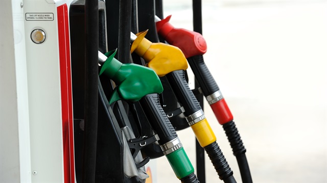 Benzine indirim yapılacak, motorin fiyatlarında değişiklik olmayacak.
