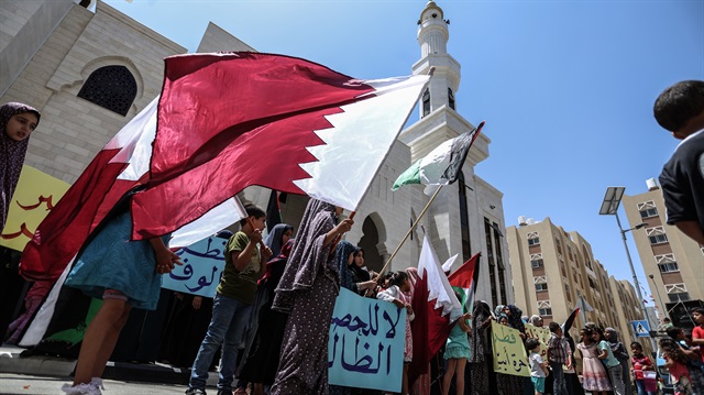 Körfez ülkesi BAE, Katar merkezli şirketlere ambargoyu genişletiyor​