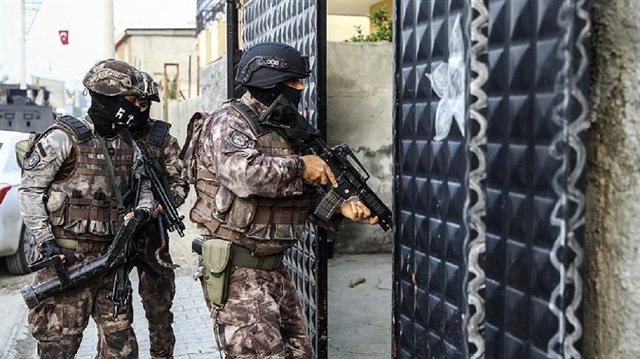 القبض على 11 شخصا يشتبه في انتمائهم إلى "داعش" جنوبي تركيا  ​