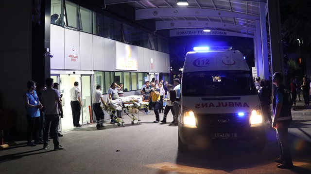 Manisa'da 44 asker gıda zehirlenmesi nedeniyle hastaneye kaldırıldı.