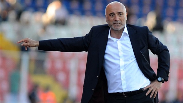 ​Rizespor'da teknik direktör Hikmet Karaman'la devam edecek.