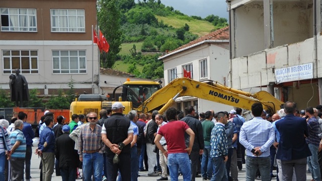 Samsun Haber: Samsun'da olaylı yıkım: 3 gözaltı