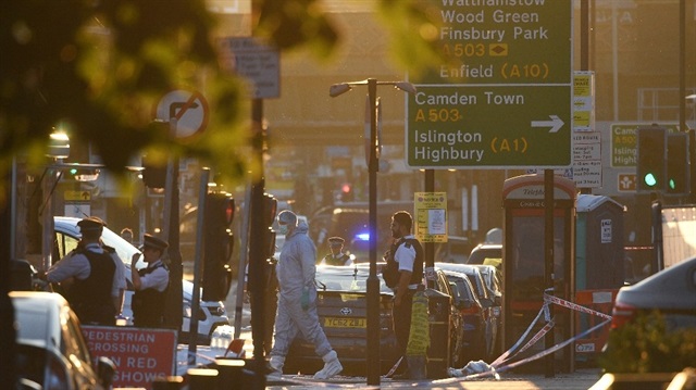 Türkiye, İngiltere'nin başkenti Londra'daki Müslümanlara yönelik terör saldırısını lanetledi.