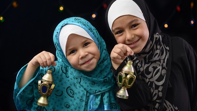 Ramazanı çocuklara eğlendirerek sevdirin