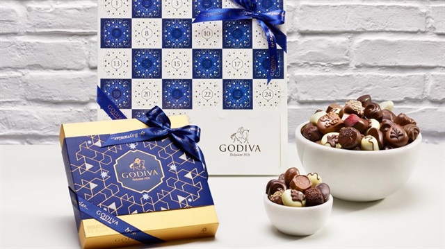 Godiva’nın Ramazan Bayramı için özel hazırladığı Gold Kutusu özel el yapımı çikolatalardan oluşuyor.