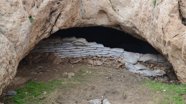 Siirt'te 9 gündür süren operasyonda çok sayıda mağara bulundu. 