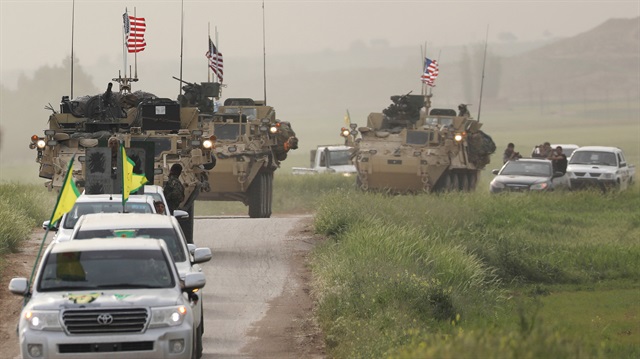 Terör örgütü PYD ile Suriye sınırında ortak devriye yürüten ABD ordusu, örgüte son bir ay içerisinde 348 TIR ağır silah verdi.