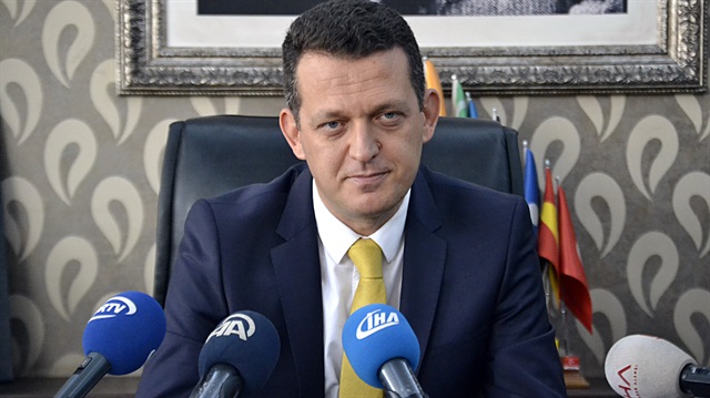 Safranbolu Belediye Başkanlığı görevinden alınan Necdet Aksoy'un yerine dün Kaymakam olarak göreve başlayan Fatih Ürkmezer görevlendirildi. 