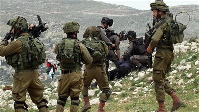 İsrail güçleri Filistinlilere saldırdı​