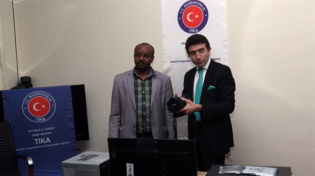 "تيكا" التركية تقدم معدات إعلامية لوكالة الأنباء الإثيوبية