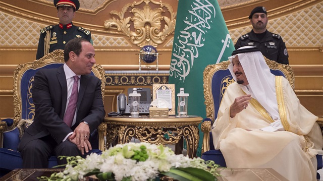 Egypt's President Abdel Fattah al-Sisi meets Saudi King Salman bin Abdulaziz al-Saud