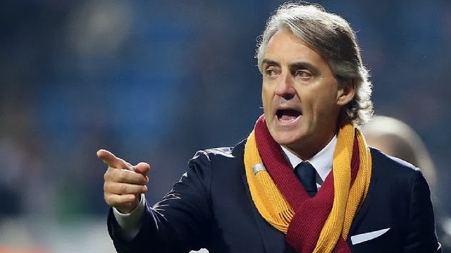 Galatasaray'ın istediği Acerbi için sarı kırmızılıların eski teknik direktörü Roberto Mancini devreye girdi.
