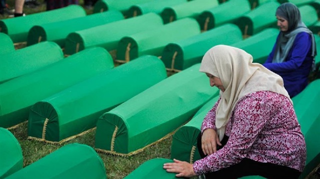 Srebrenitsa mağdurları Hollanda mahkemesinin verdiği karardan memnun değil.