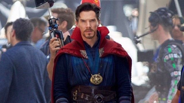 ​Üç usta oyuncu Benedict Cumberbatch, Robert Downey Jr. ve Mark Ruffalo, 2018 yılında seyirciyle buluşacak olan ‘Yenilmezler: Sonsuzluk Savaşı’ (Avengers: Infinity War) filmi için bir araya geldi.