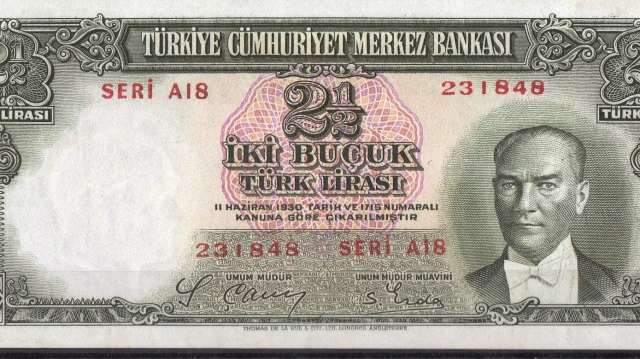 ​Yatırımın hası eski banknot