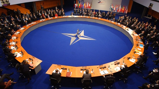 NATO, savunma harcamalarını artıracak.
