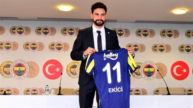 Fenerbahçe’nin yeni transferi Mehmet Ekici imzayı attı-