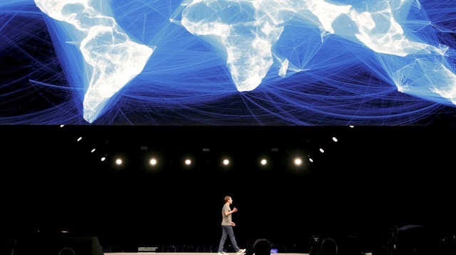 2 milyar kullanıcıya ulaşan Facebook 'küresel toplum' hedefine emin adımlarla yürüyor