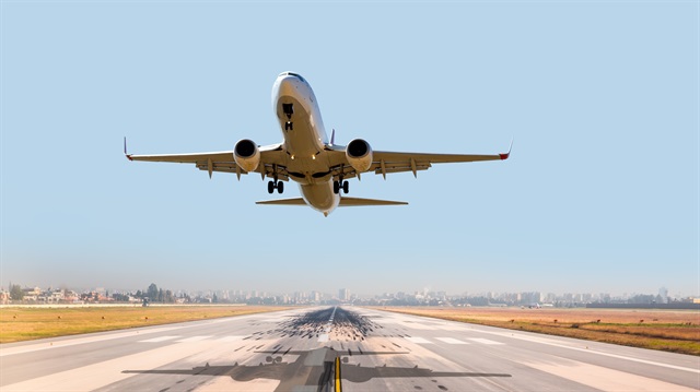 105 ülkeden 180 havayolu ABD’ye günde yaklaşık 2 bin direkt uçuş gerçekleştiriyor.
