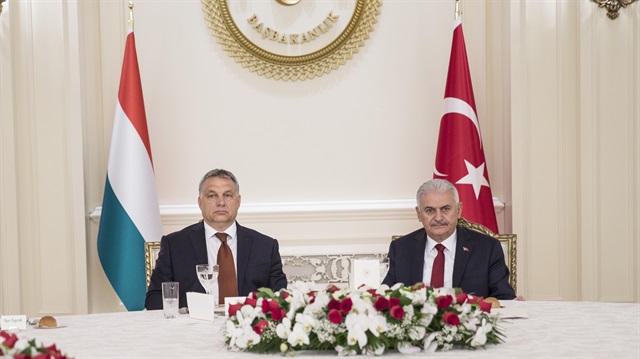 Binali Yıldırım (R) and Viktor Orban (L) meeting in Ankara. 