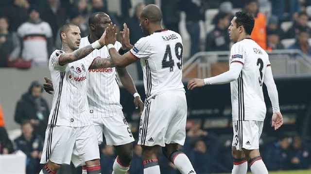 Beşiktaşlı futbolcu Ryan Babel, yaptığı paylaşımla sosyal medyadaki Beşiktaşlıları umutlandırdı. 