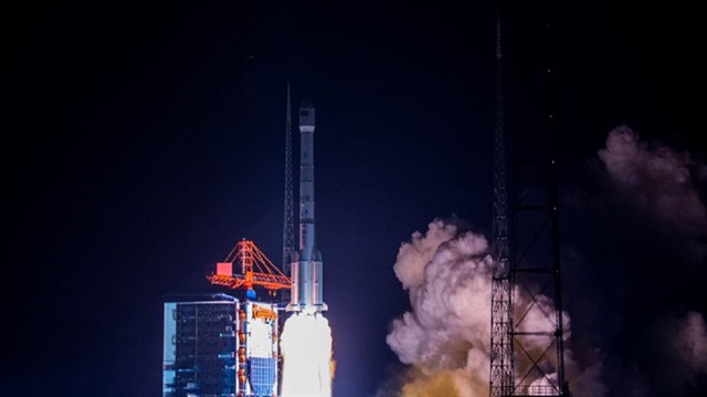 Congşinjg-9A, Çin'in ilk yerli yapım canlı yayın uydusu olma özelliğini taşıyor.