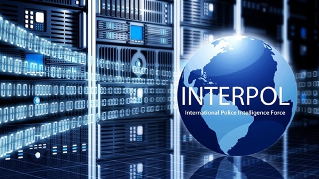 FETÖ’ye Interpol kıyağı