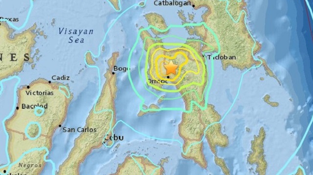 Filipinler'de Tacloban merkez üslü 7 büyüklüğünde deprem oldu. 