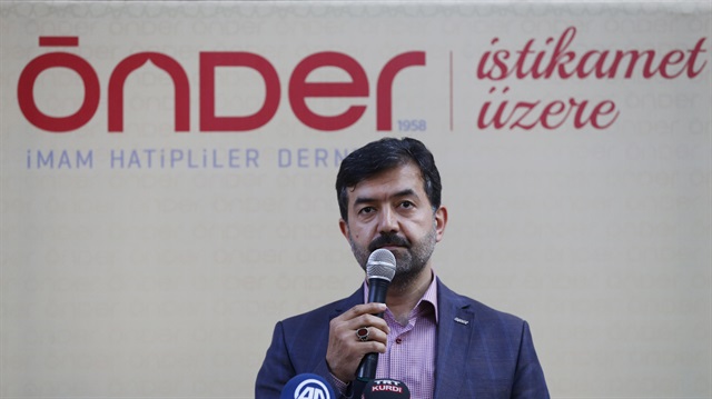 Arşiv: ÖNDER İmam Hatipliler Derneği Başkanı Halit Bekiroğlu