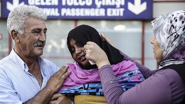 Kamerun, babasına 21 yıl sonra kavuştu.