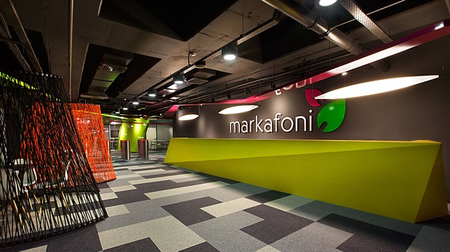 Select, Markafoni'yi 15 milyon dolara satın aldı