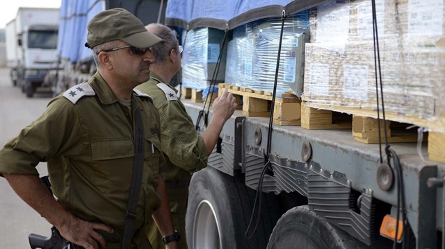 İsrail Filistin’e yapılan yardımlara el koyuyor