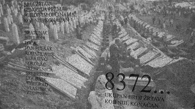 ​Srebrenitsa Katliamı, 2. Dünya Savaşı'ndan sonra Avrupa'da gerçekleşmiş en büyük toplu katliam ve Avrupa'daki hukuksal olarak belgelenmiş ilk soykırım. 