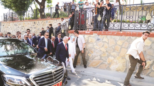 Yıldırım şehit Cambaz’ın mezarını ziyaret etti