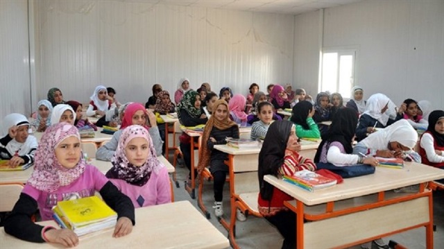 Suriyeli çocuklara Türkçe öğretilecek
